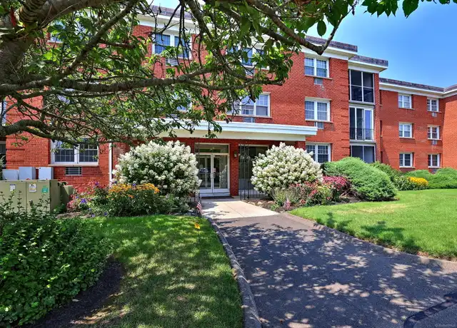 Property at 181 Melba St #320, Milford, CT, 06460, 1 bed, 1 bath, [object Object]