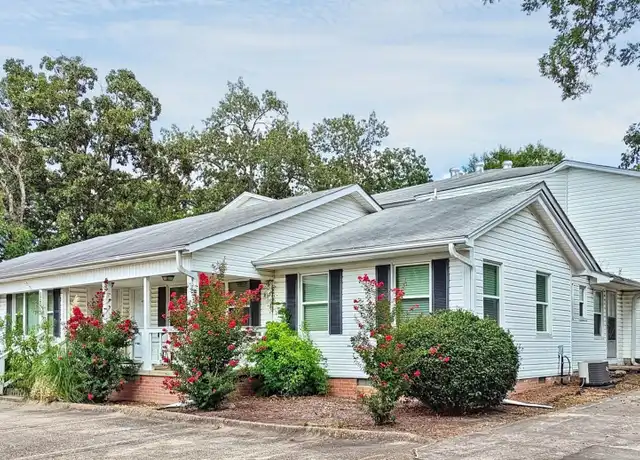 Property at 121 N Jackson St, Little Rock, AR, 72205, 1 bed, 1 bath, [object Object]