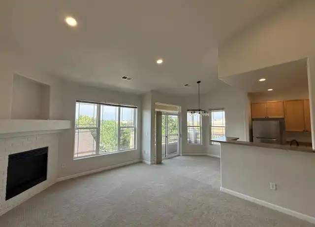 Property at 8520 S Holland Ln #302, Littleton, CO, 80128, 2 beds, 2 baths, [object Object]
