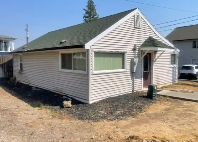 Property at 707 4th St Unit 711, Cheney, WA, 99004, 2 beds, 1 bath, [object Object]