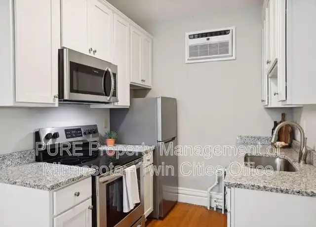 Property at 550 Ashland Ave Unit 1, St Paul, MN, 55102, 1 bed, 1 bath, [object Object]