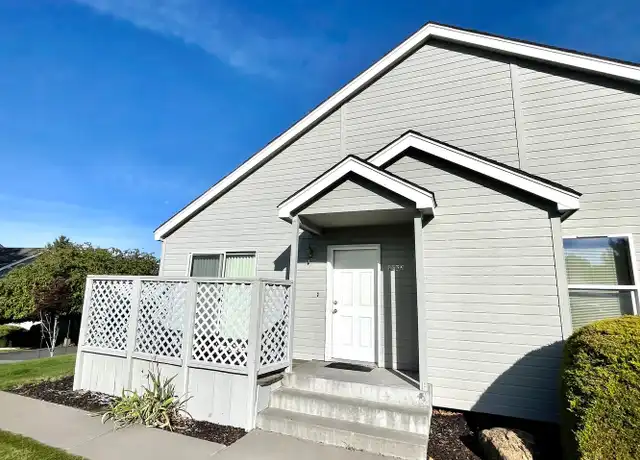 Property at 5530 N Hills Dr Unit 5536, Klamath Falls, OR, 97603, 2 beds, 1 bath, [object Object]