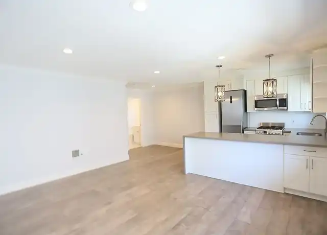 Property at 98 Vernon St, Oakland, CA, 94610, 1 bed, 1 bath, [object Object]