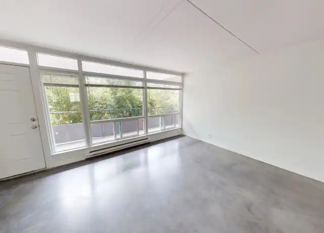 Property at Glass Flats - 910 10th Ave E, Seattle, WA, 98102, 1 bed, 1 bath, [object Object]