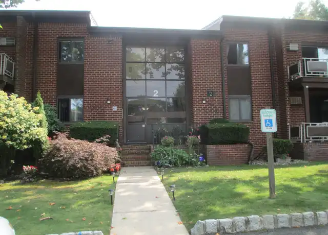 Property at 2 Charles Ln Unit 2D, Pomona, NY, 10970, 2 beds, 2 baths, [object Object]