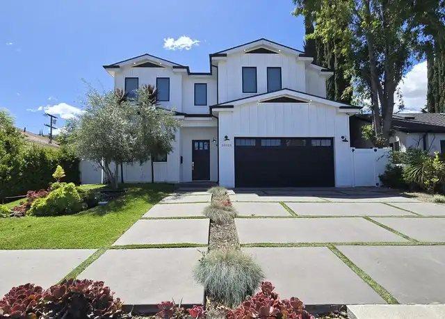 Property at 18026 Valley Vista Blvd, Encino, CA, 91316, 6 beds, 5.5 baths, [object Object]
