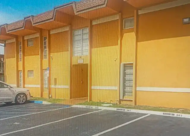 Property at 9449 SW 76th St Unit T, Miami, FL, 33173, 2 beds, 2 baths, [object Object]