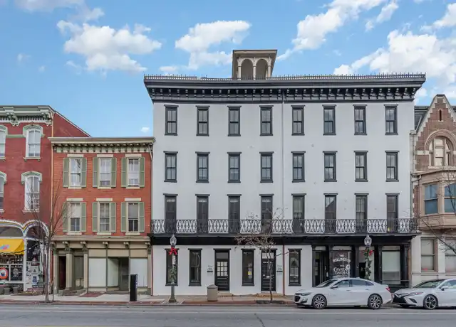 Property at 17 E High St Apt 304, Carlisle, PA, 17013, 1 bed, 1 bath, [object Object]