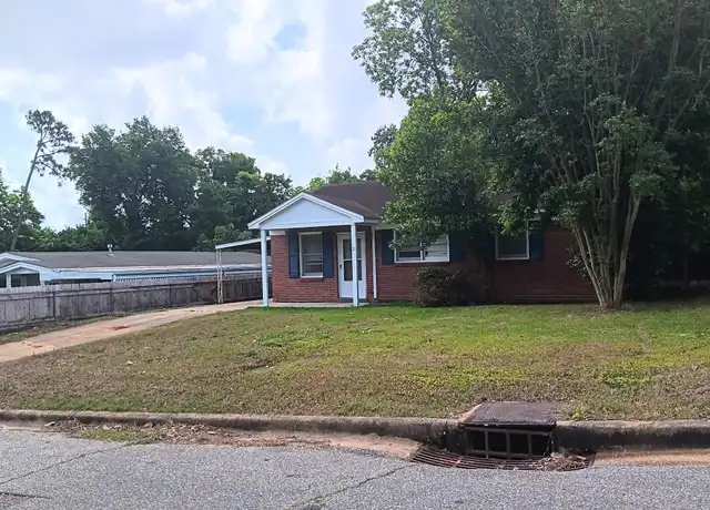 Property at 2132 Ester St, Montgomery, AL, 36110, 3 beds, 1 bath, [object Object]