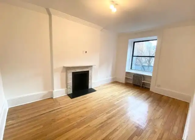 Property at 125 E 30th St, New York, NY, 10016, 1 bed, 1 bath, [object Object]