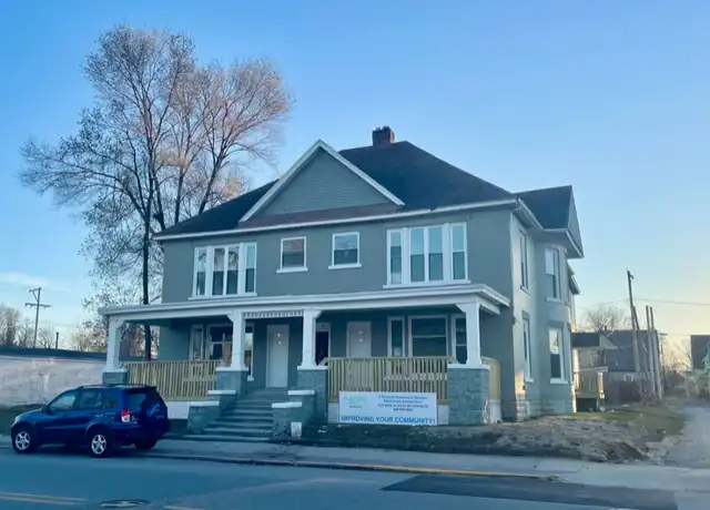 Property at 913 S Main St Unit 200, Elkhart, IN, 46516, 1 bed, 1 bath, [object Object]