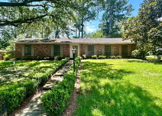 Property at 1519 Roswell Dr, Jackson, MS, 39211, 3 beds, 2 baths, [object Object]