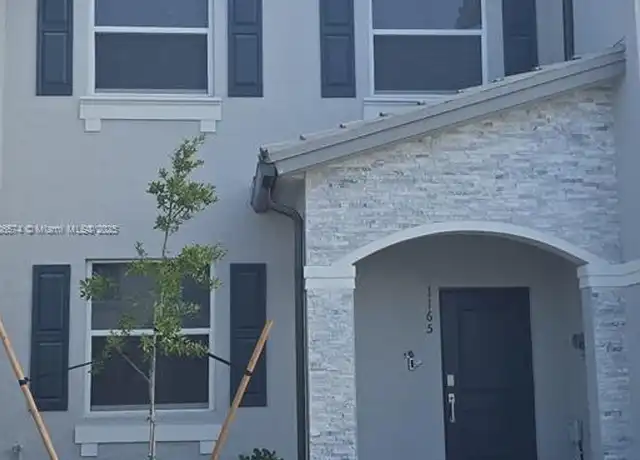 Property at 1165 SE 1st St, Homestead, FL, 33030, 3 beds, 2.5 baths, [object Object]