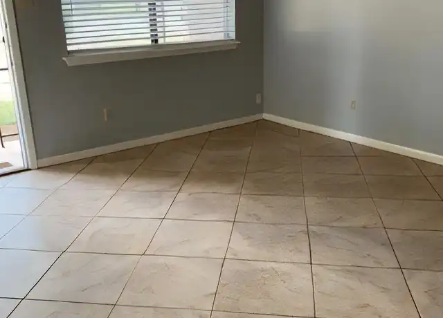 Property at 326 Briarwood Dr, New Braunfels, TX, 78130, 2 beds, 2 baths, [object Object]