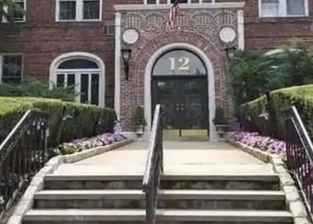 Property at 12 Hamilton Pl Apt C11, Garden City, NY, 11530, 1 bed, 1 bath, [object Object]