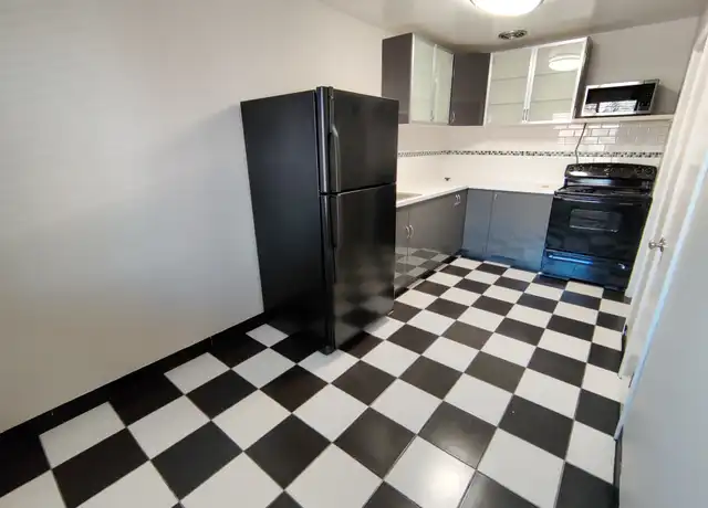 Property at 2305 E Harvard Ave Unit 08, Denver, CO, 80210, 1 bed, 1 bath, [object Object]