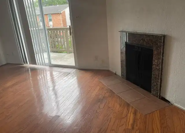 Property at 6001 Reims Rd, Houston, TX, 77036, 2 beds, 1 bath, [object Object]