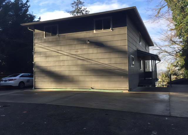 Photo of 577 NE Jefferson Ave Unit 6, Chehalis, WA 98532