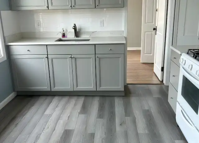 Property at 136 Carlton Ave Unit 2, East Rutherford, NJ, 07073, 3 beds, 1 bath, [object Object]