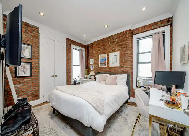 Property at 37 King St Unit 6H, New York, NY, 10014, 2 beds, 1 bath, [object Object]
