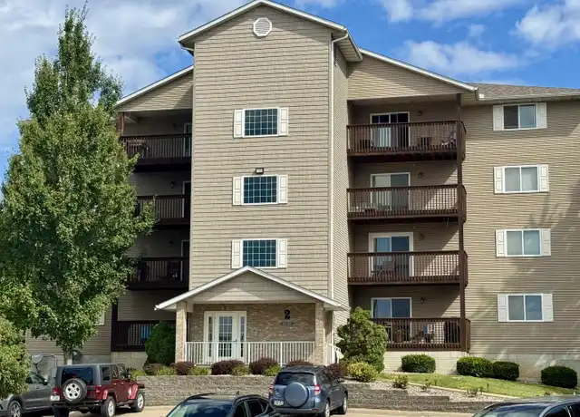 Property at 4102 Creek Hill Dr, Bettendorf, IA, 52722, 2 beds, 2 baths, [object Object]