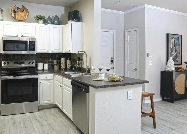 Property at Sky at P83 - 14300 N 83rd Ave, Peoria, AZ, 85381, 1-3 bed, 1-2 bath, [object Object]
