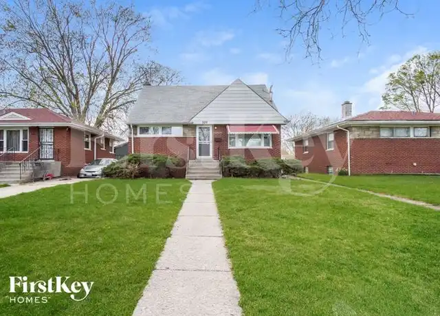 Property at 326 Clyde Ave, Calumet City, IL, 60409, 4 beds, 2 baths, [object Object]
