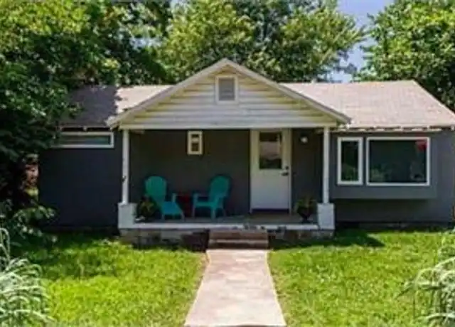 Property at 1321 S Washington Ave, Fayetteville, AR, 72701, 2 beds, 1 bath, [object Object]