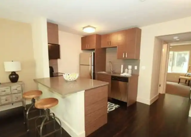 Property at 2409 Town Lake Cir Unit 1018, Austin, TX, 78741, 1 bed, 1 bath, [object Object]