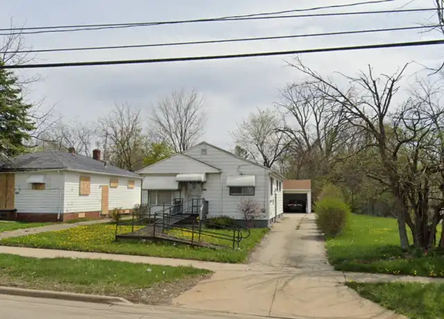 Property at 4541 Lee Rd, Cleveland, OH, 44128, 3 beds, 1 bath, [object Object]