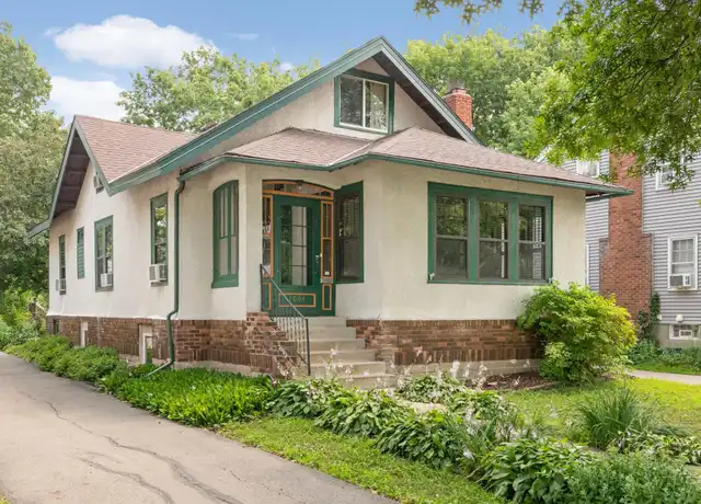 Property at 1094 16th Ave SE, Minneapolis, MN, 55414, 7 beds, 2 baths, [object Object]