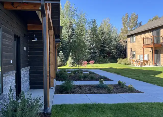 Property at 185 Lakewood Rd Unit 102, Victor, ID, 83455, 2 beds, 2.5 baths, [object Object]