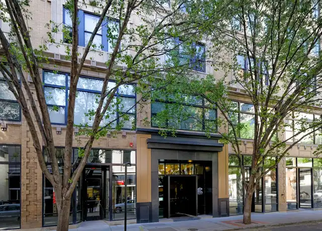 Property at 301 1st St SW Apt 405, Roanoke, VA, 24011, 1 bed, 1 bath, [object Object]