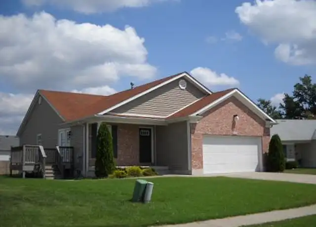 Property at 3905 Emerald Leaf Ct, Louisville, KY, 40219, 3 beds, 2 baths, [object Object]