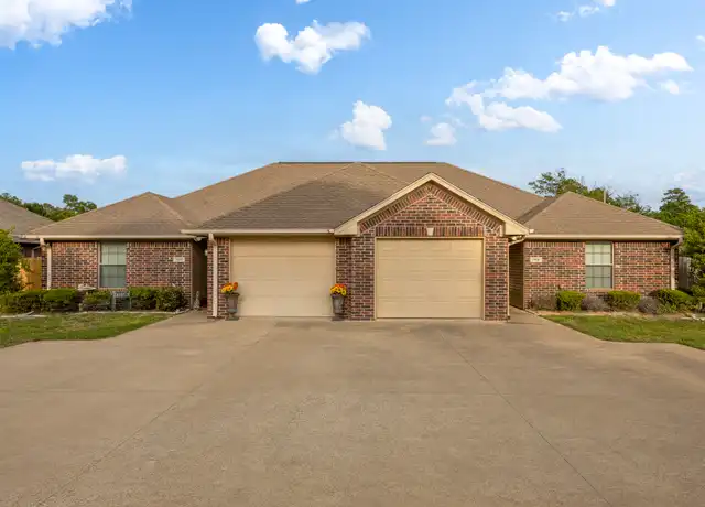 Property at 6924 County Rd 1215, Flint, TX, 75762, 3 beds, 2 baths, [object Object]