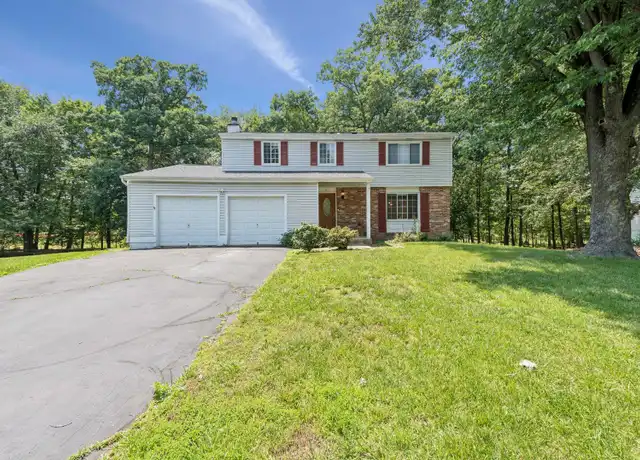 Property at 115 S Dickenson Ave Unit AVENUE4, Sterling, VA, 20164, 4 beds, 2.5 baths, [object Object]