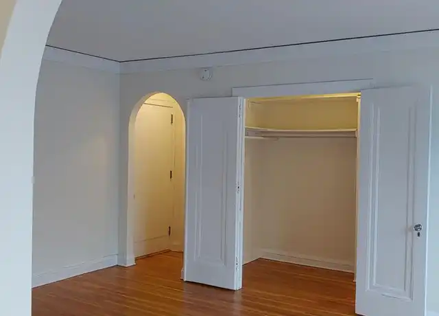 Property at 2905 Dean Pkwy Unit 15-205, Minneapolis, MN, 55416, 0 beds, 1 bath, [object Object]