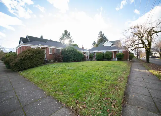 Property at 2326 NE Prescott St Unit 4, Portland, OR, 97211, 2 beds, 1 bath, [object Object]