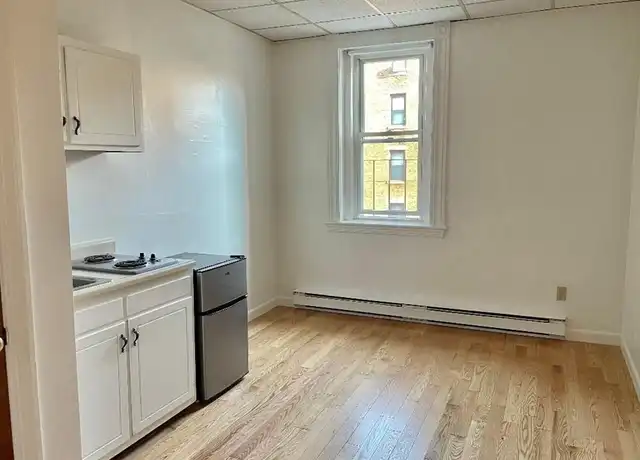 Property at 854 Beacon St Unit 4, Boston, MA, 02215, 0 beds, 1 bath, [object Object]