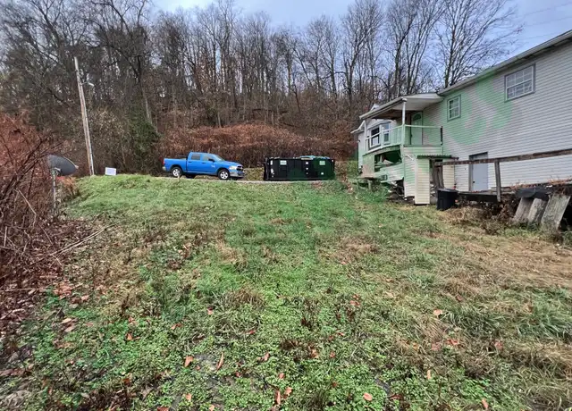Property at 618 Whitely St, Bridgeport, OH, 43912, 3 beds, 2 baths, [object Object]