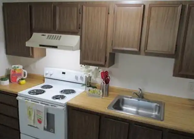 Property at 1271 NE Hogan Pl, Gresham, OR, 97030, 1 bed, 1 bath, [object Object]