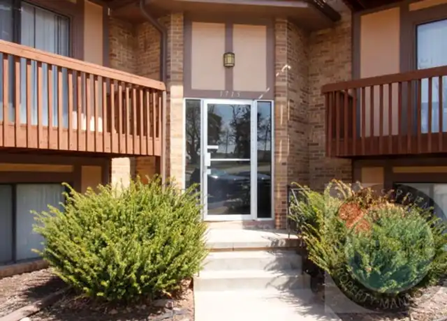 Property at 1711 N 73rd St Unit 1715/15, Omaha, NE, 68114, 1 bed, 1 bath, [object Object]