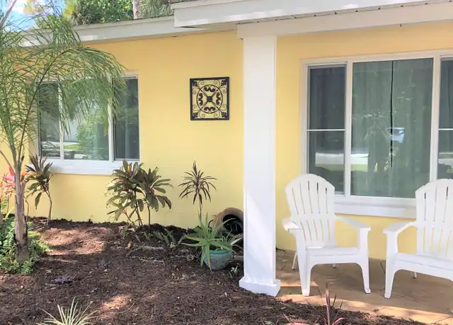 Property at 2275 Hawthorne St, Sarasota, FL, 34239, 3 beds, 2 baths, [object Object]