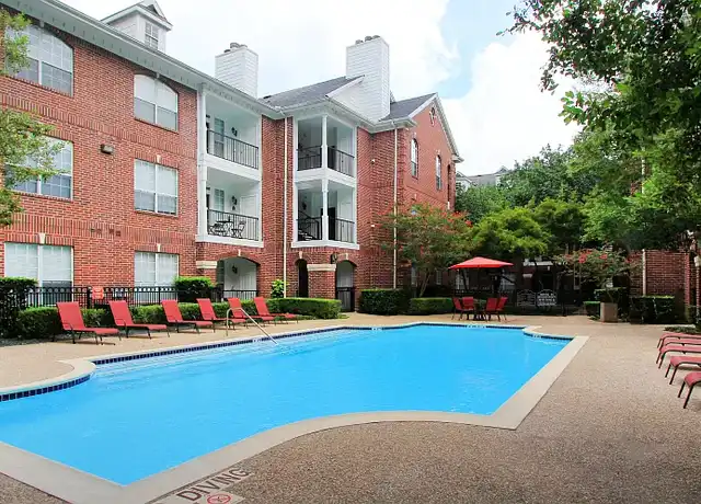 Property at Tuscany Oaks Apartments - 2525 Augusta Dr, Houston, TX, 77057, 1 bed, 1 bath, [object Object]