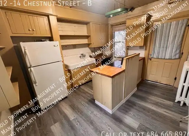 Property at 14 Chestnut St Unit B, Cressona, PA, 17929, 4 beds, 1.5 baths, [object Object]