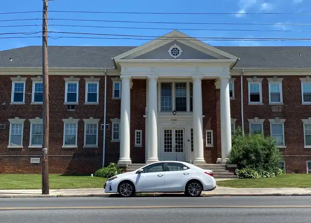 Property at 1140 Edgar Ave Unit 1140 203, Chambersburg, PA, 17201, 1 bed, 1 bath, [object Object]