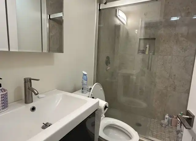 Property at 1689 Beacon St Unit 4, Brookline, MA, 02445, 2 beds, 1 bath, [object Object]