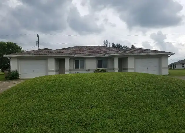 Property at 1807 Andalusia Blvd, Cape Coral, FL, 33909, 2 beds, 2 baths, [object Object]