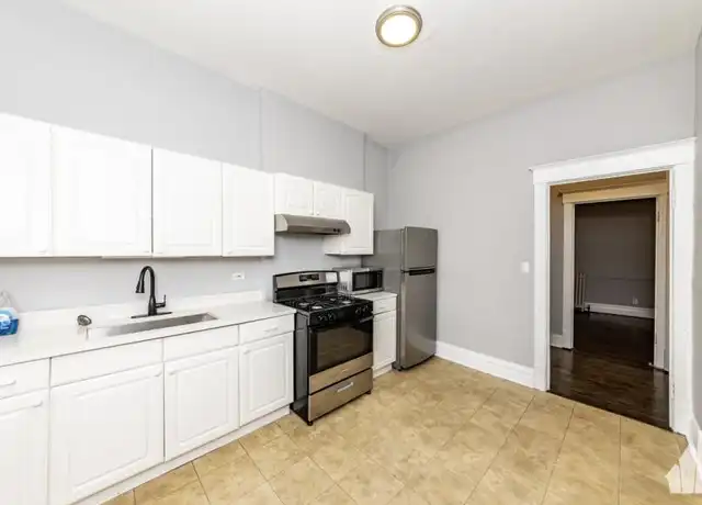 Property at 320 Lake St, Oak Park, IL, 60302, 1 bed, 1 bath, [object Object]
