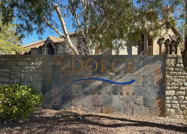 Property at 2750 S Durango Dr #2027, Las Vegas, NV, 89117, 3 beds, 2 baths, [object Object]